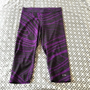 𝅺champion capri length leggings size Med